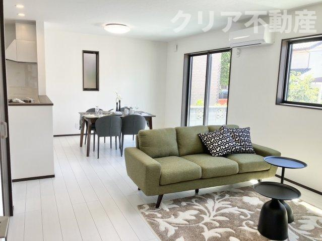 【居間・リビング】 | 伊勢崎市寿町　未入居戸建て