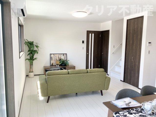 【居間・リビング】 | 伊勢崎市寿町　未入居戸建て