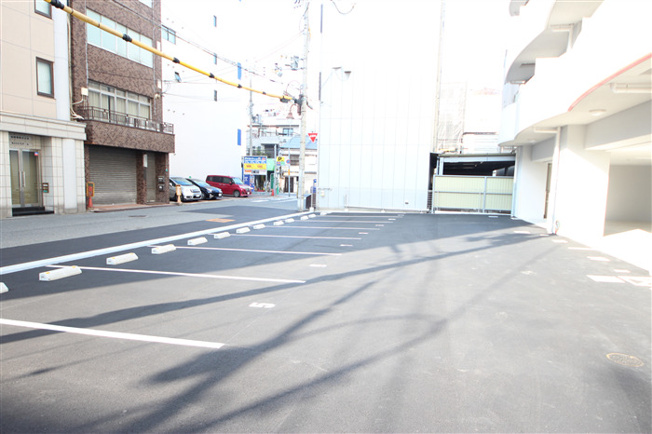 【駐車場】 | セレニテ日本橋プリエ