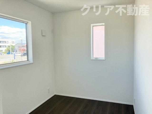 【洋室】 | 伊勢崎市寿町　未入居戸建て