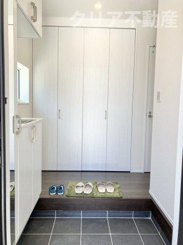 【玄関】 | 伊勢崎市寿町　未入居戸建て