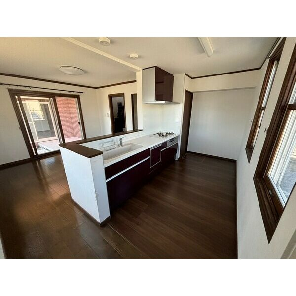 ヤモタス東町の居間・リビング