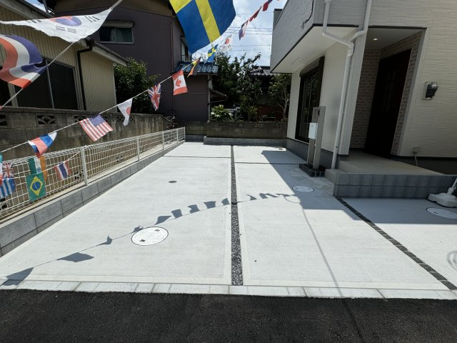 三郷市彦沢１丁目新築戸建（彦沢２期）の駐車場|3号棟駐車スペース・並列２台駐車可