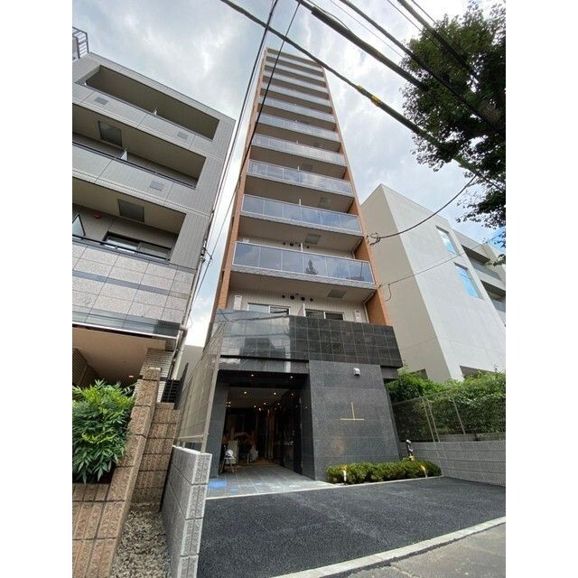 プレール・ドゥーク中野富士見町の外観