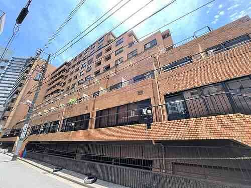 ライオンズマンション西新宿の外観