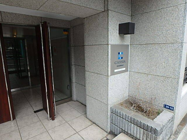 ルクレ初台のエントランス
