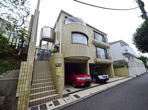 パストラーレ東松原の外観