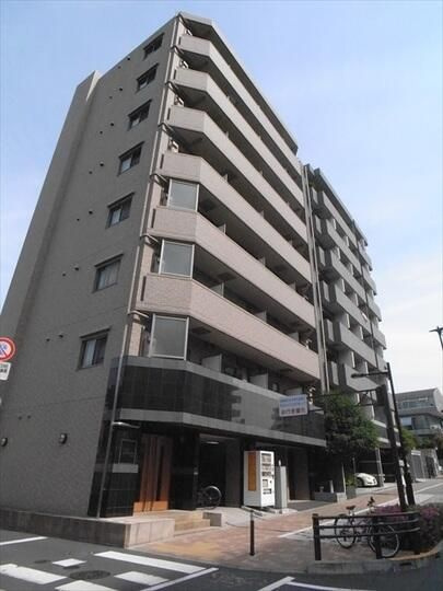 RAGIOS渋谷初台の外観