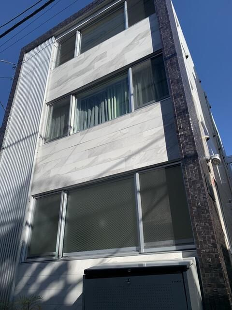 アーバンステージ初台の外観