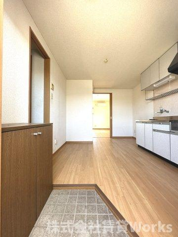 モワ・ジュールの玄関|玄関です