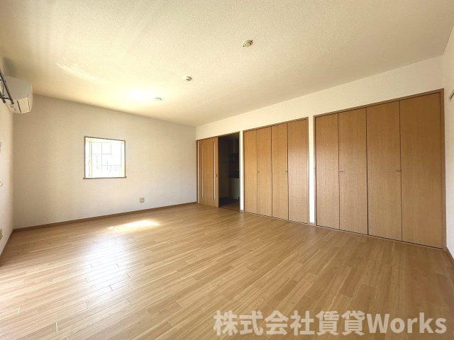 モワ・ジュールの居間・リビング|使いやすい居間です