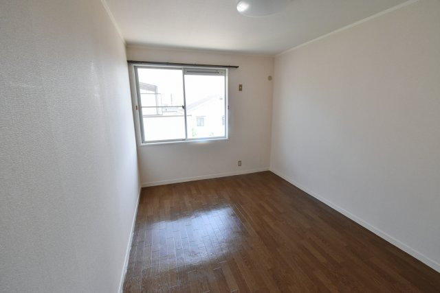 ビビエンタ甲東園の居間・リビング