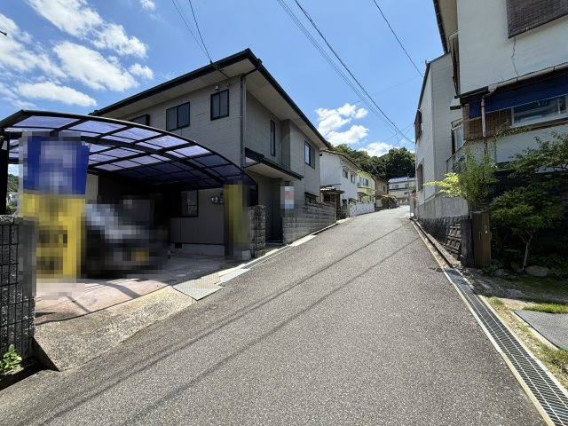 中古戸建　　相田５丁目 の前面道路含む現地写真