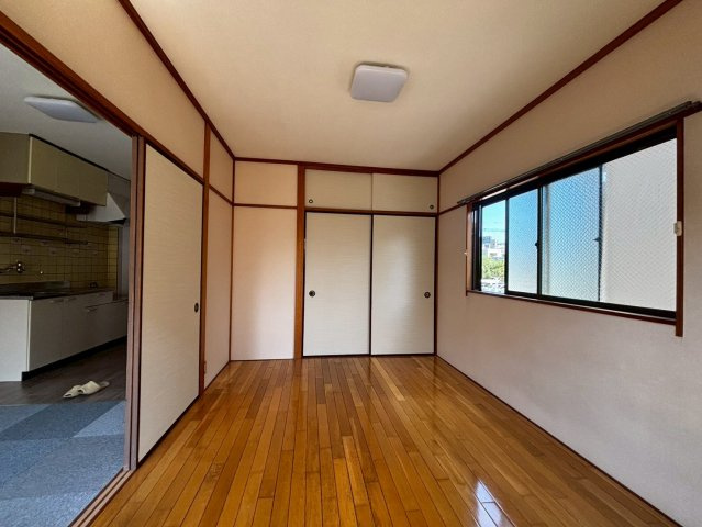 ハイツSDの洋室