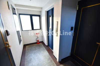 【ロビー】 | AMITYCASUAL