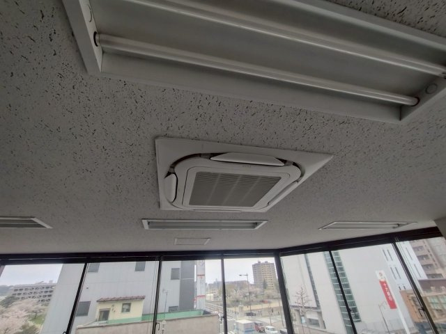 東海保険ガーデンビルの設備