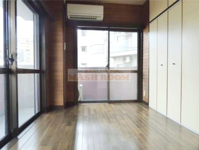 NYマンションの寝室