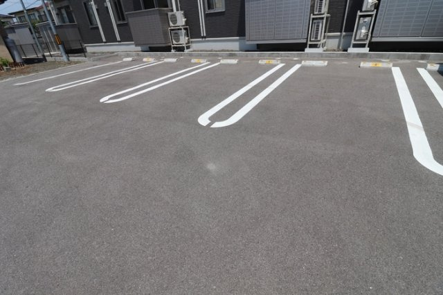 エクレール野田の駐車場|駐車場