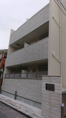 クリエオーレ吉田の外観