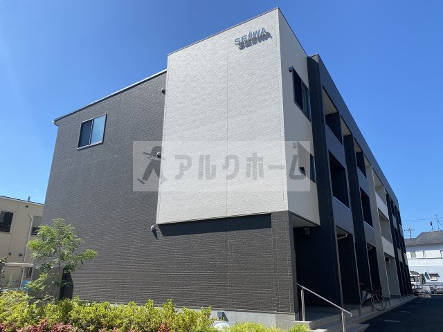 ドミソレイユⅢの外観