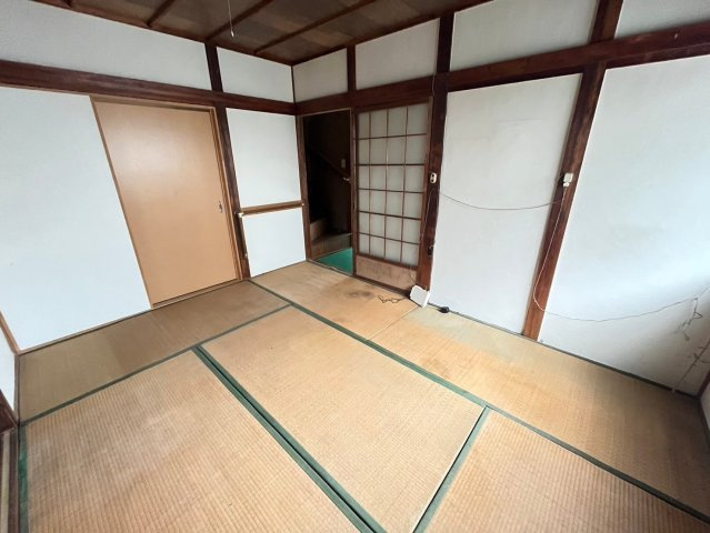 和泉市富秋町３丁目　戸建て４Kの和室