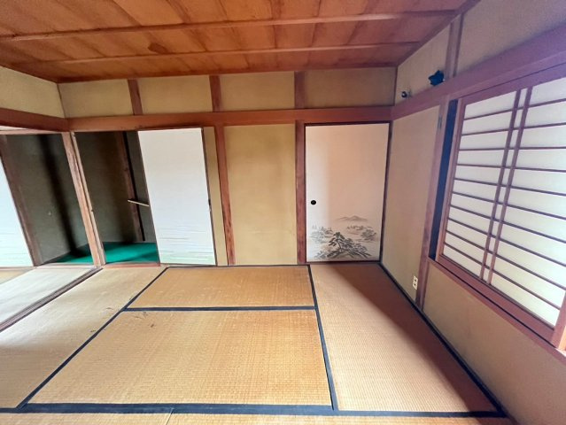 和泉市富秋町３丁目　戸建て４K