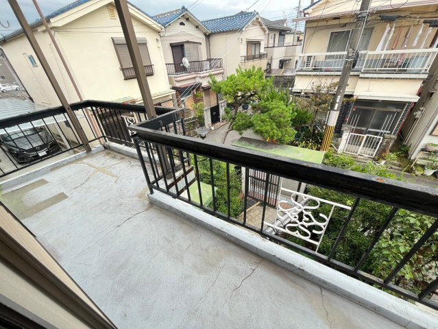 和泉市富秋町３丁目　戸建て４Kのバルコニー