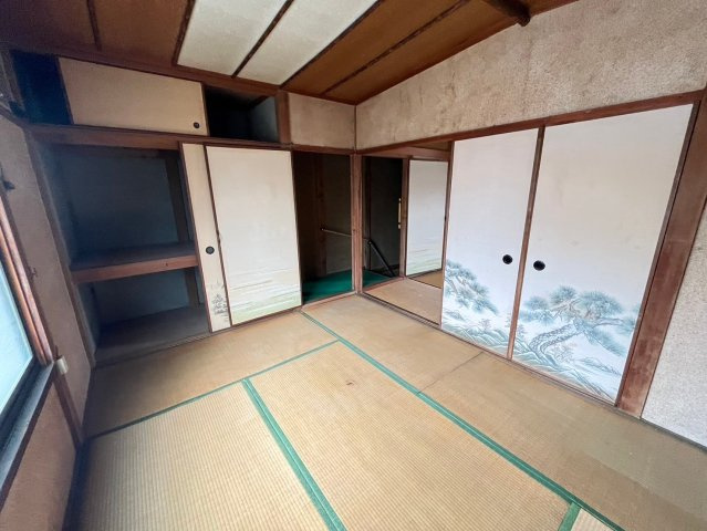 和泉市富秋町３丁目　戸建て４Kの和室