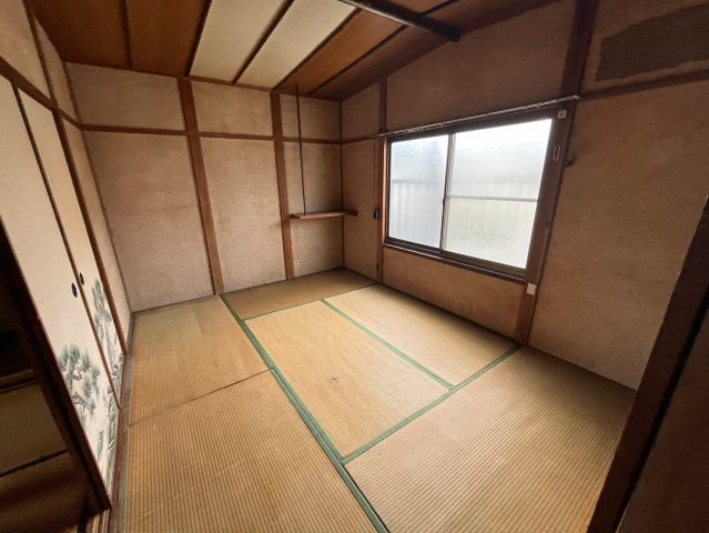 和泉市富秋町３丁目　戸建て４Kの和室