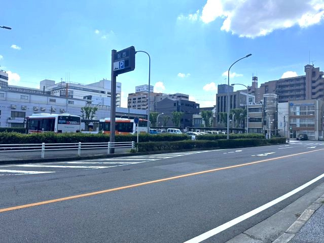 勝田ビルの駐車場
