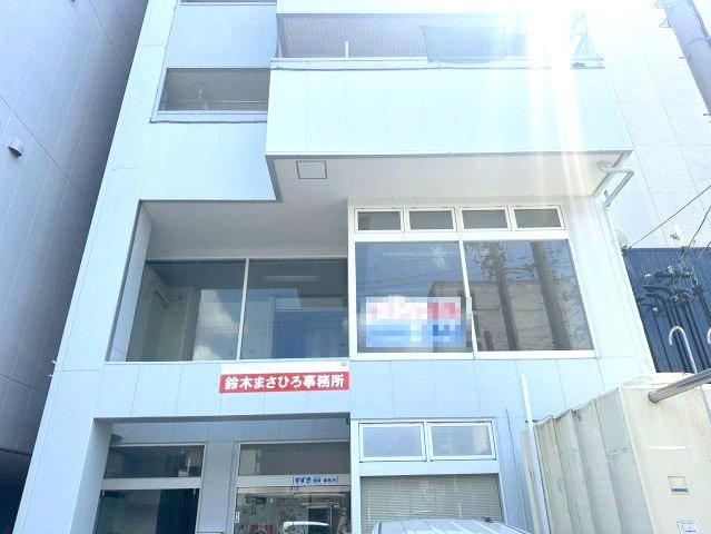 勝田ビルの外観