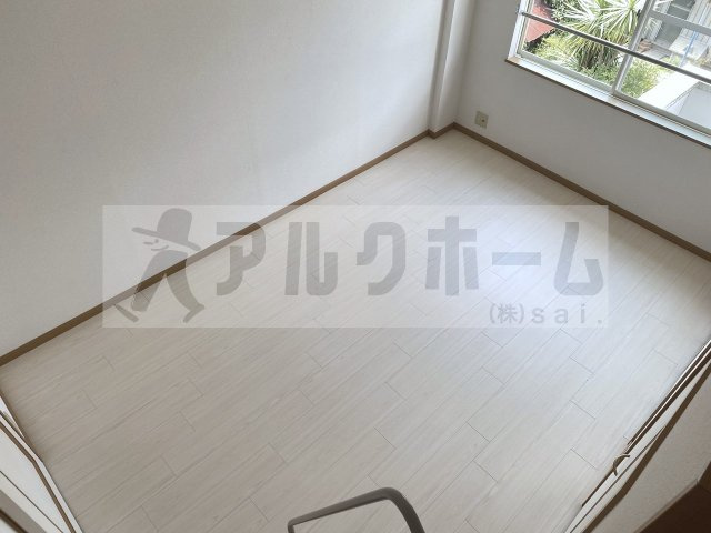 フィネッセのその他