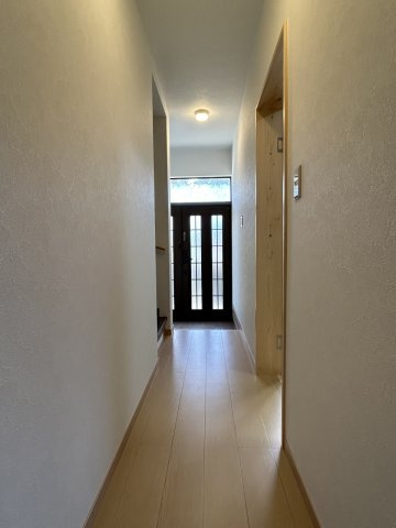 高知市加賀野井2丁目　中古戸建ての内装