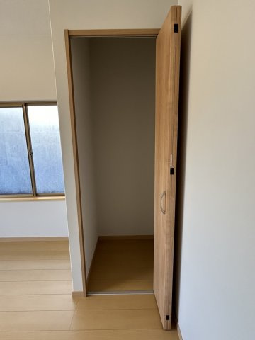 高知市加賀野井2丁目　中古戸建ての収納