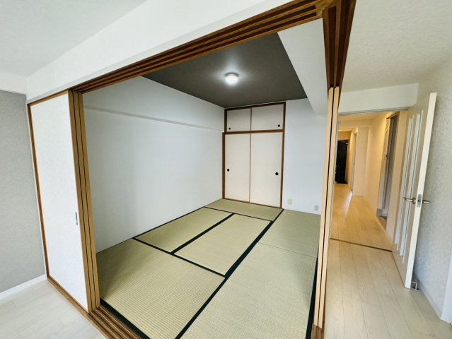 朝日プラザ奈良紀寺の和室