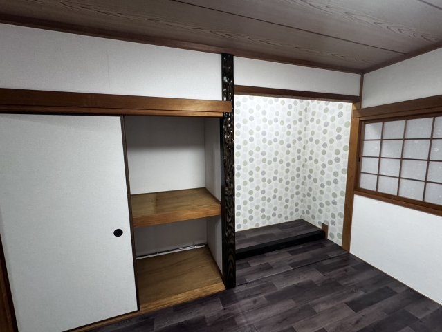 プレミア紀寺2号戸建ての収納