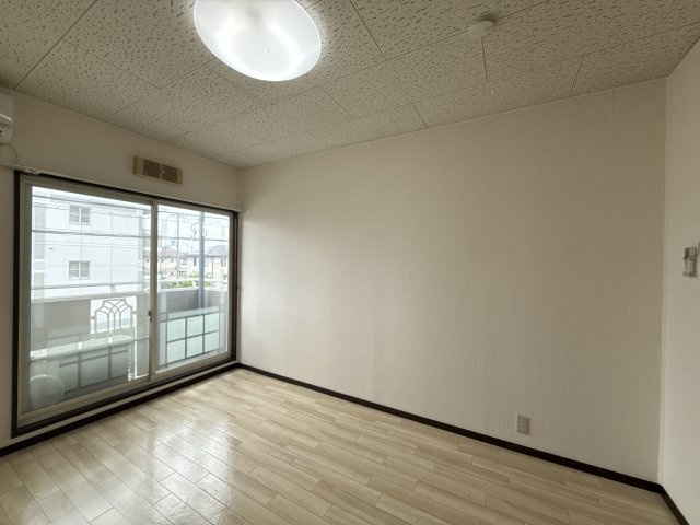 サンライフ・アイ E棟の子供部屋