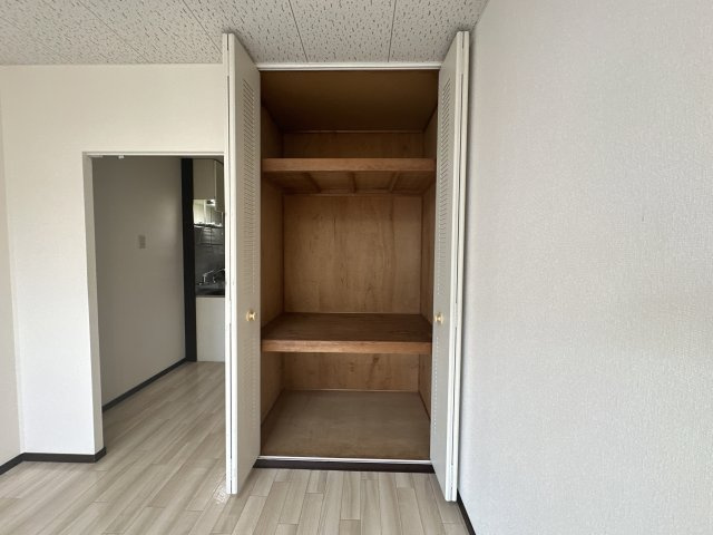 サンライフ・アイ E棟の収納