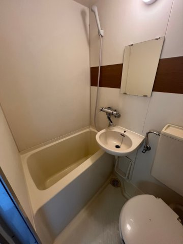 オーティハイツ黒田の浴室