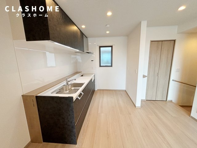 モダンコート　N-PLUS　　刈谷市の賃貸ならクラスホーム刈谷店の居間・リビング