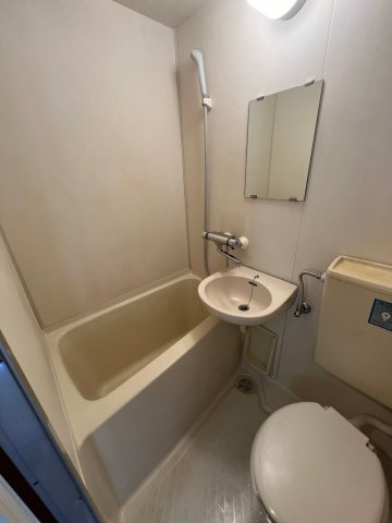 オーティハイツ黒田の浴室