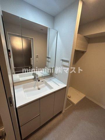 ＴＥＡＬ　ＲＥＳＩＤＥＮＣＥ　ＢＡＹの洗面所