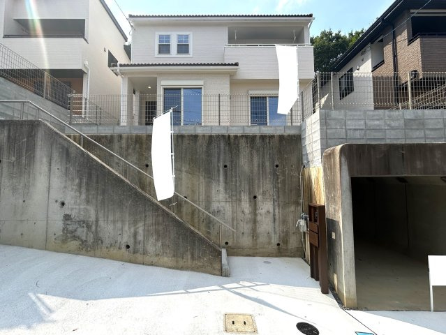 限定１０区画新築分譲☆敷地広々5２坪以上のゆったり４ＬＤＫ♪駐車２台ＯＫ！大津市南郷上山町の外観|外観
