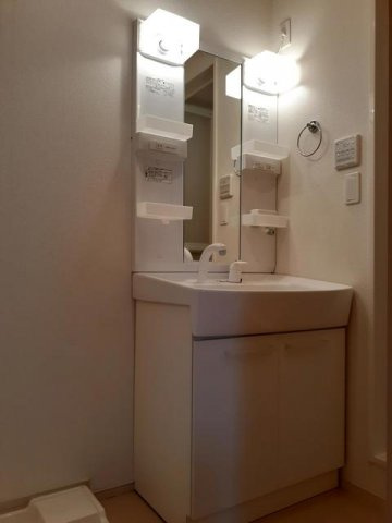 カーサ・エテルノの洗面所