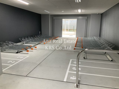 【その他】 | CAVANA本町 | 敷地内には便利なバイク置場があります！