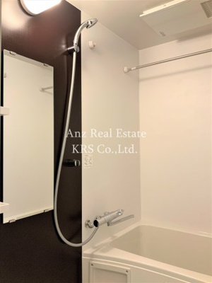 【浴室】 | CAVANA本町 | 浴室暖房乾燥機能付き♪雨の日の洗濯物干しや防カビ対策に！