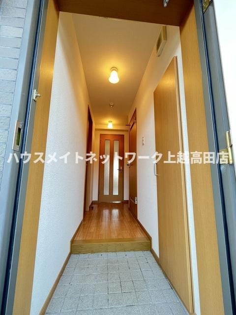 ベルオーク戸野目の玄関|玄関