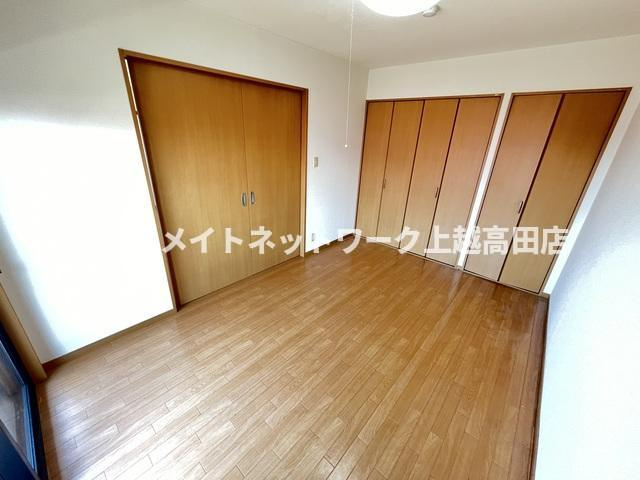 ベルオーク戸野目の洋室|洋室6.5帖