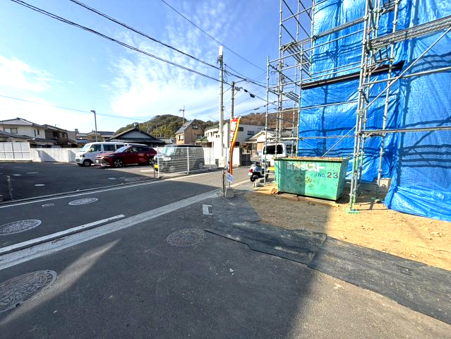 ディアタウン高岡№14　新築分譲戸建の前面道路含む現地写真|前面道路含む現地写真です