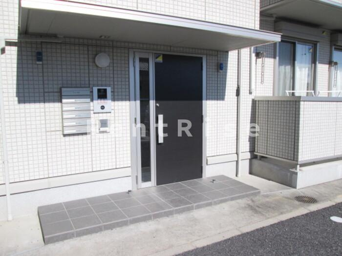 マリールタウンⅢ Ａ棟のエントランス|エントランス